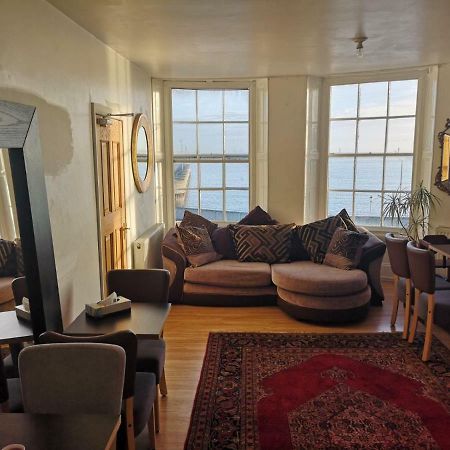 Whole Flat Next To Dover Port With Parking Екстер'єр фото