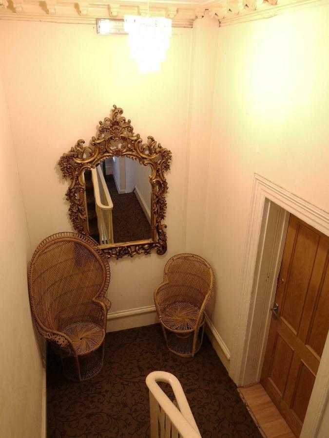 Whole Flat Next To Dover Port With Parking Екстер'єр фото