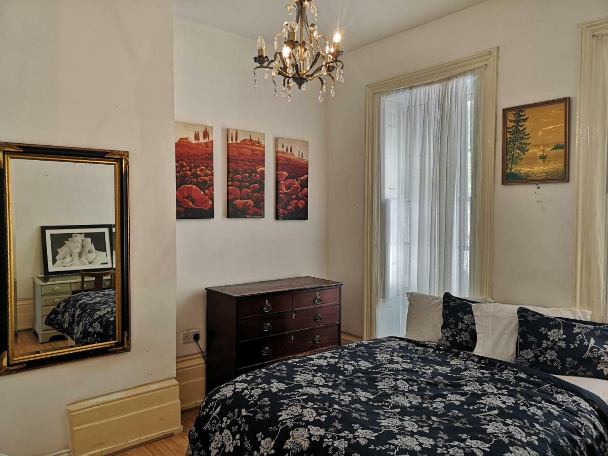 Whole Flat Next To Dover Port With Parking Екстер'єр фото